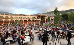 Bursa Büyükşehir Belediyesi Kahve Sohbetleri Gecesi Düzenledi