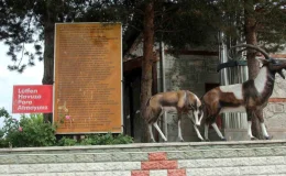 Erzincan’da Şifalı Gölün Kaynak Suyu İçiliyor